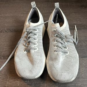 Allbird Tree Flyer 1 (Men 10.5 size)